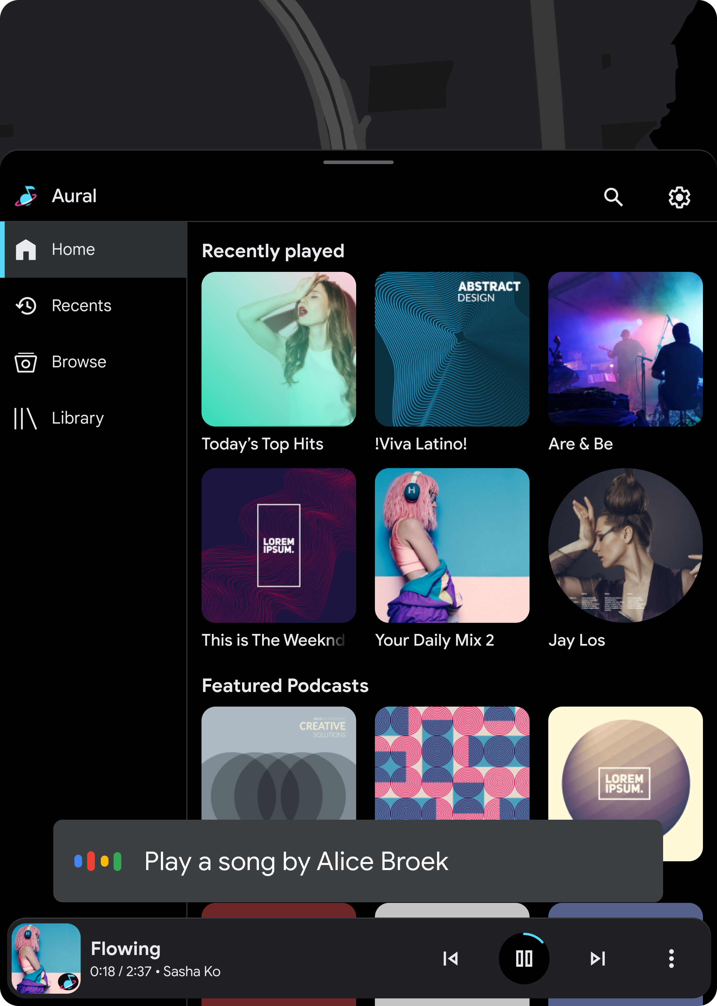 Maket layar utama aplikasi media dengan pelat suara untuk menunjukkan interaksi suara