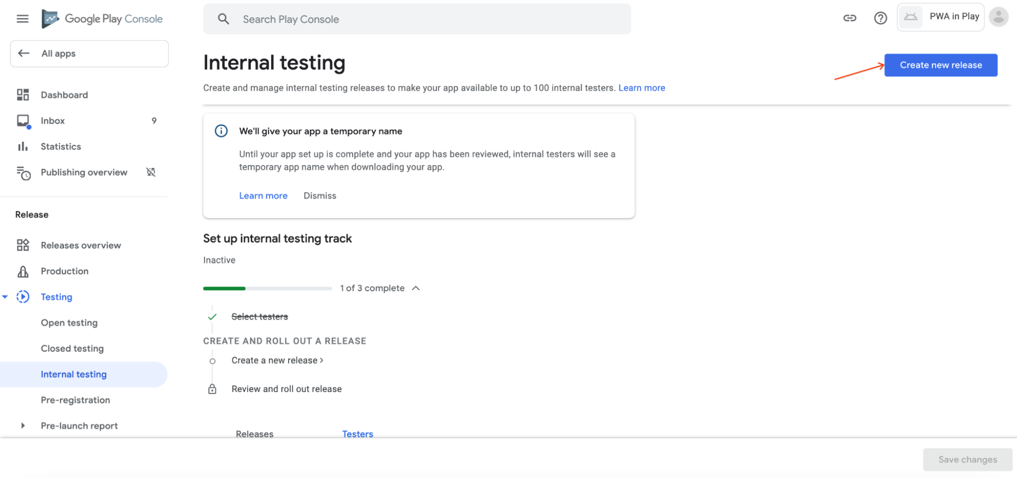 Internal testing page with an arrow pointing to the create new release button.