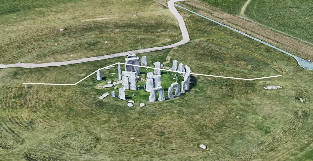 Eine 3D-Karte mit einer weißen Linie, die mit absoluter Positionierung um Stonehenge herum platziert wurde.