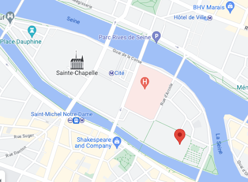 地图上的巴黎圣母院
