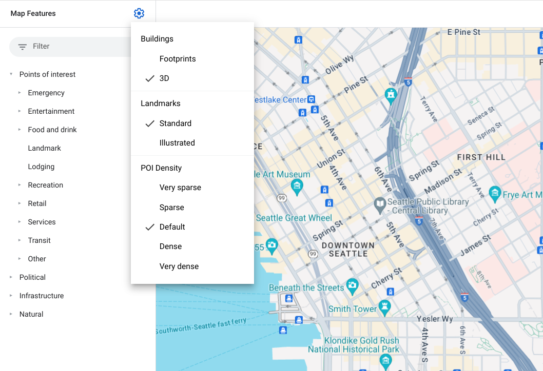 خريطة لوسط مدينة سياتل تعرض رموز نقاط الاهتمام العادية من Google: رمز أبيض صغير على رمز أزرق مخضر على شكل قطرات دموع فوق المعالم مثل &quot;متحف الفنون&quot; و&quot;برج سميث&quot;.