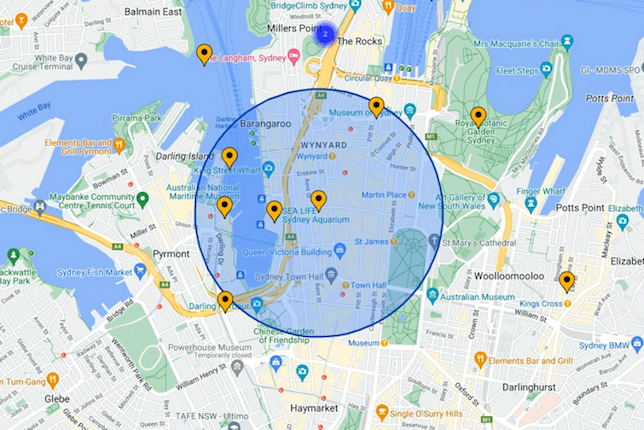 一幅包含黄色标记和叠加在地图上的蓝色半透明圆圈的地图。