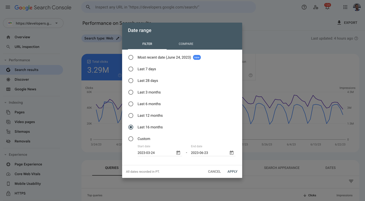 Search Console のパフォーマンス レポートで過去 16 か月を示す期間フィルタ