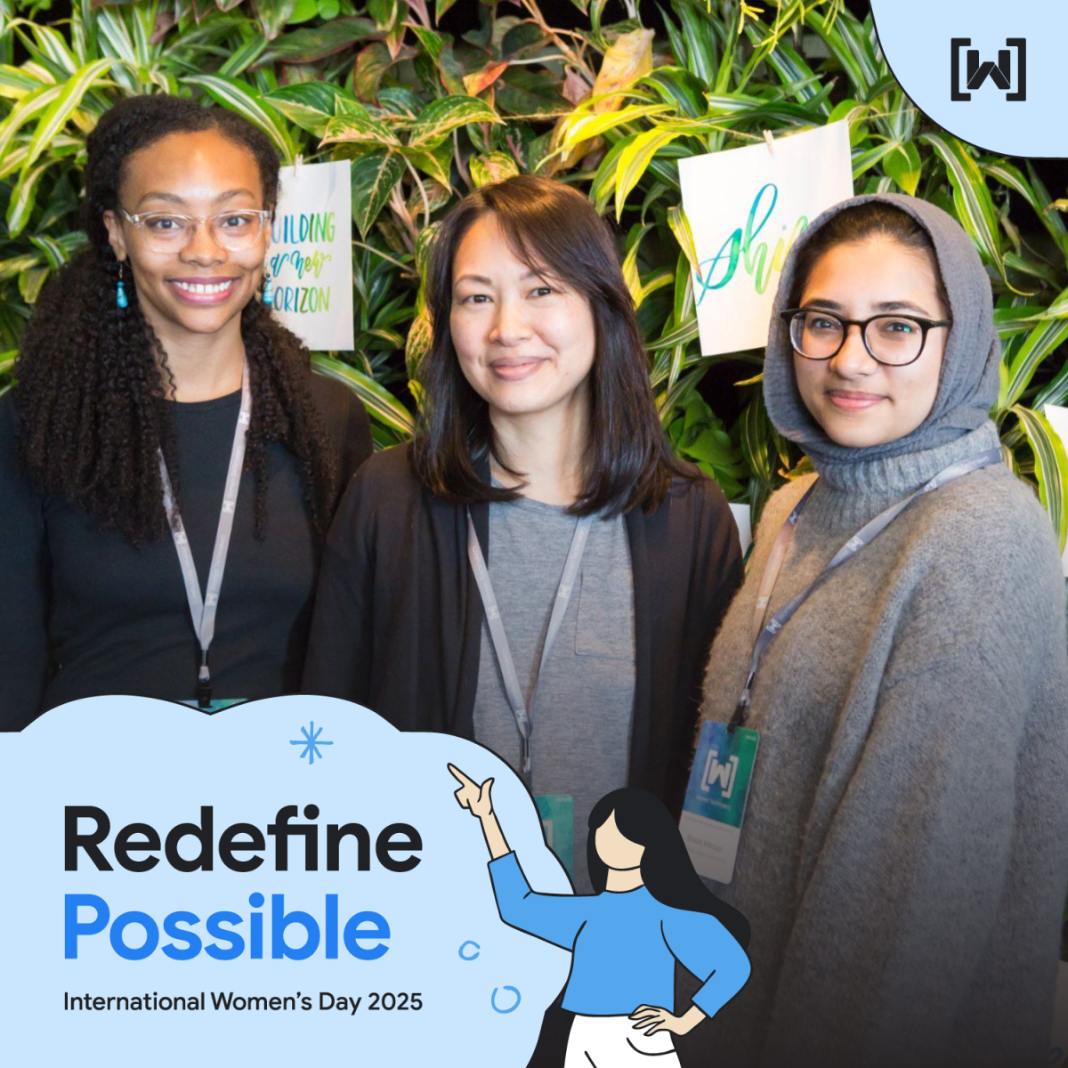 foto de três mulheres sorrindo para a campanha "Redefine o possível" do Dia Internacional da Mulher 2025

